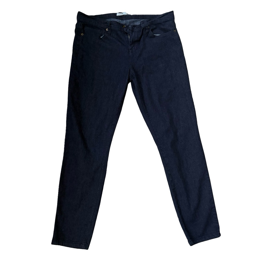 Forever 21 womens Slim Blue Jeans size 30- 2 pairs